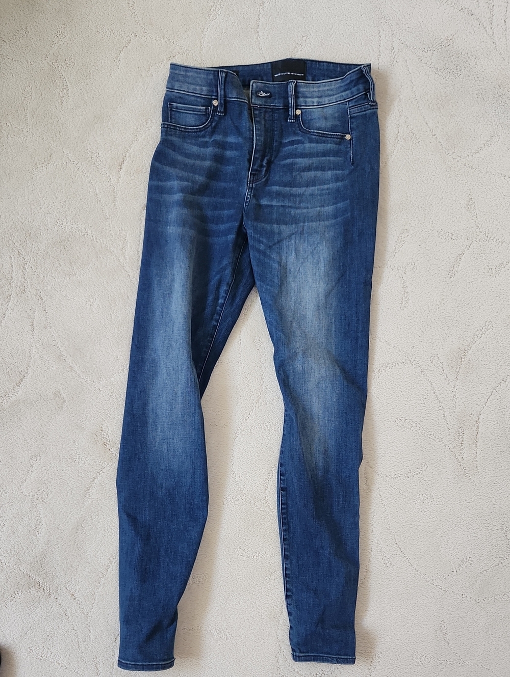 White House Black Market Womens Skinny Jeans - Dark Blue Wash